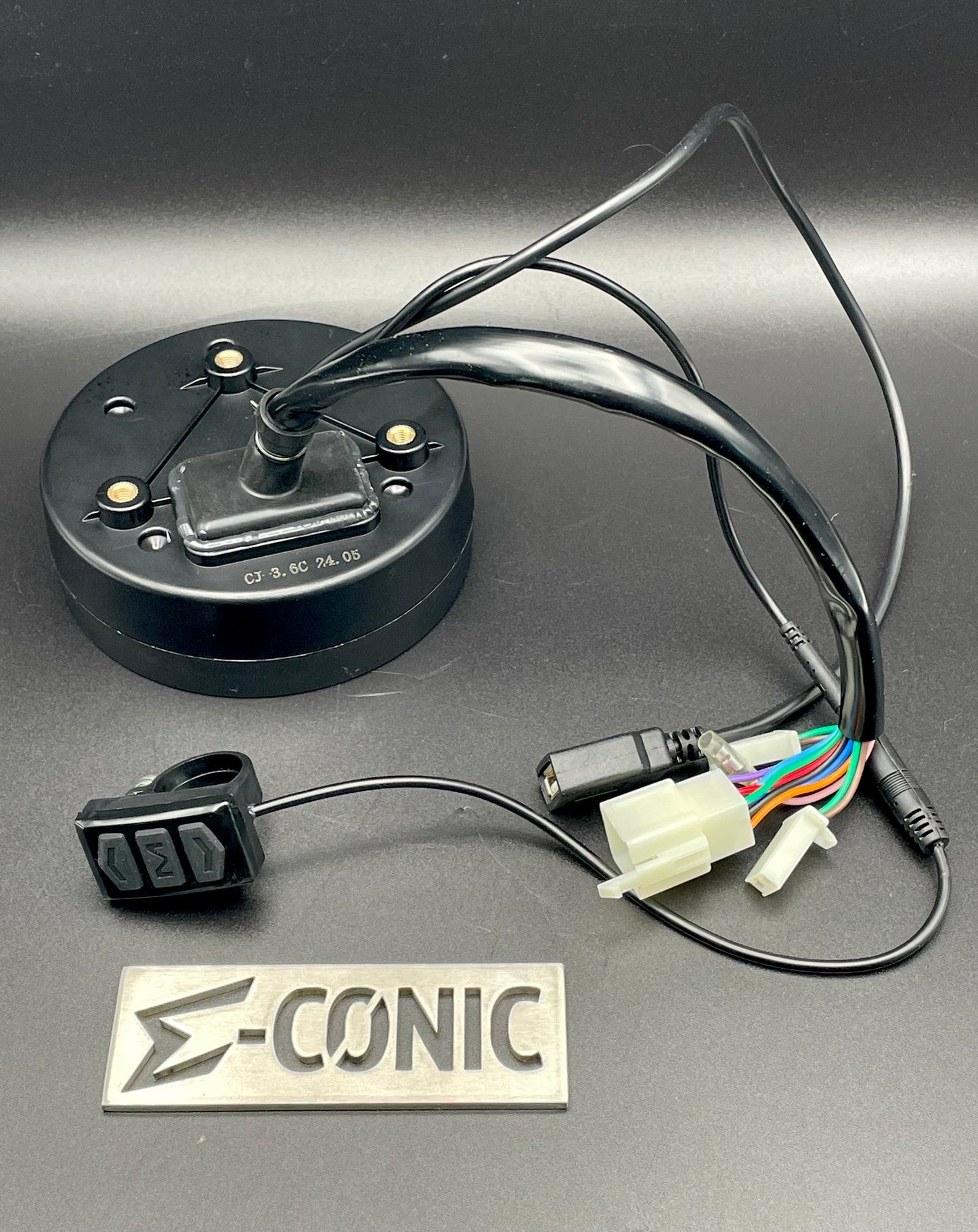 FarDriver Sinewave Controller: Chaojie Display (Round) w Optional 3D Mount