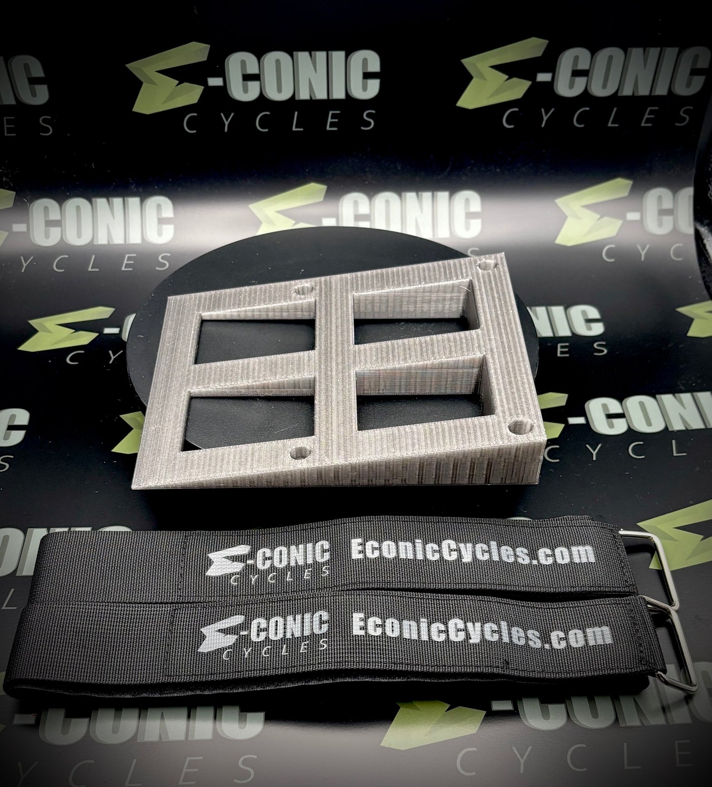 Battery Wedge with a Set of Straps (Razor MX650)