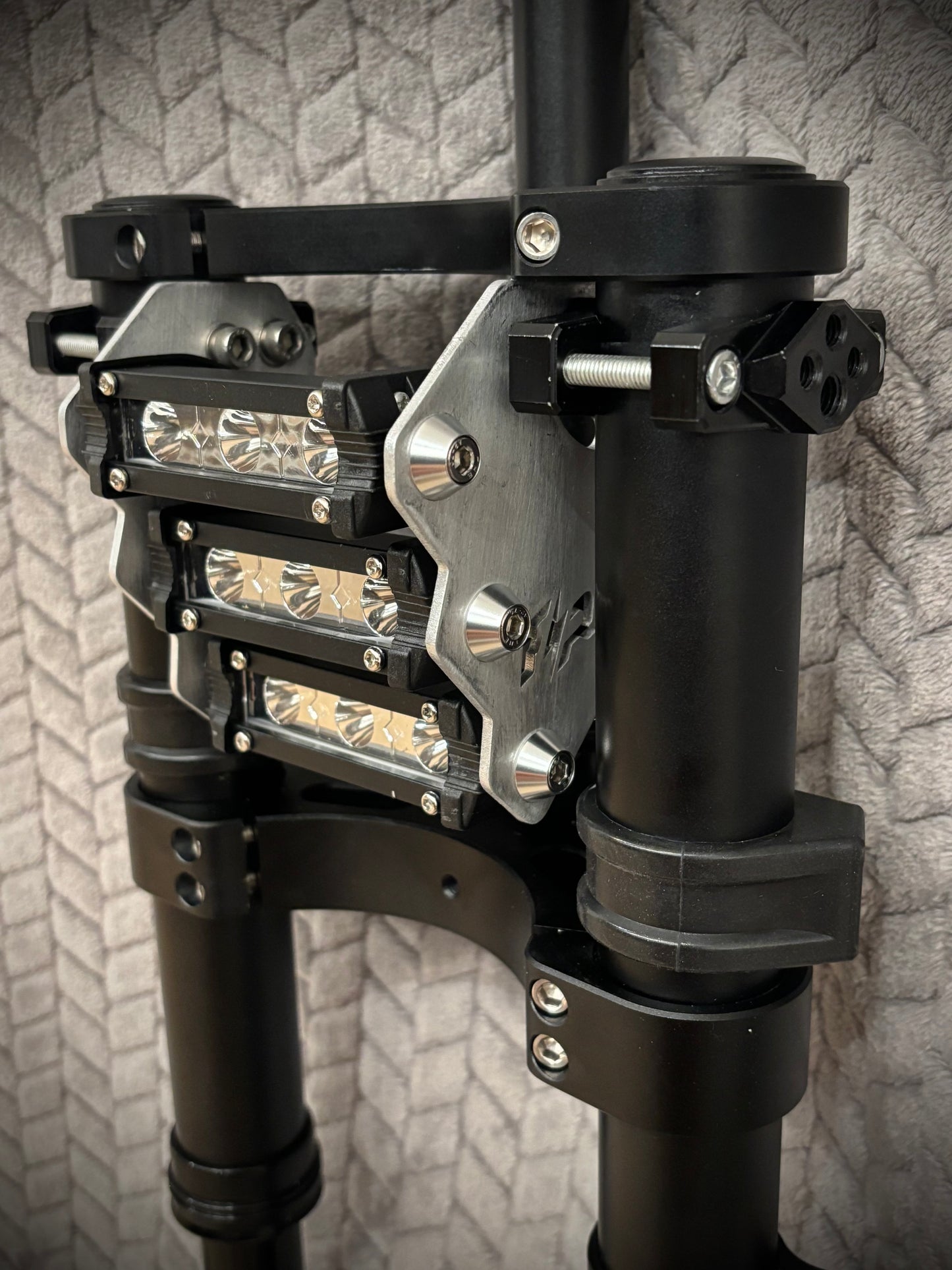 Triple Lighting (Lights) for Dual Crown Forks (41mm Tubes) by Future Ride