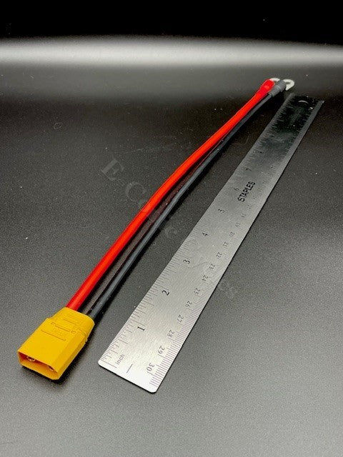 Elementos esenciales del controlador: Cable de batería XT90 macho a terminales de anillo de 6 mm (12" de largo)