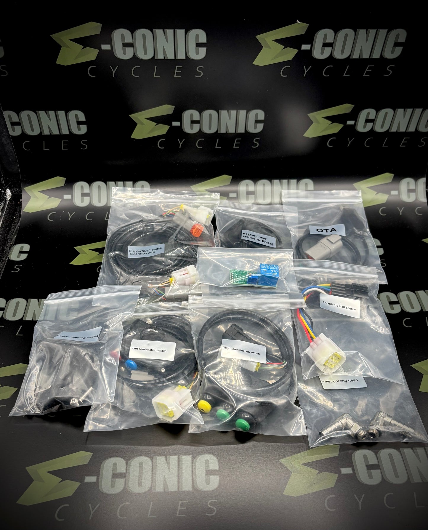 Moxin FOC Controller:  S1201500 Universal w 5" Screen