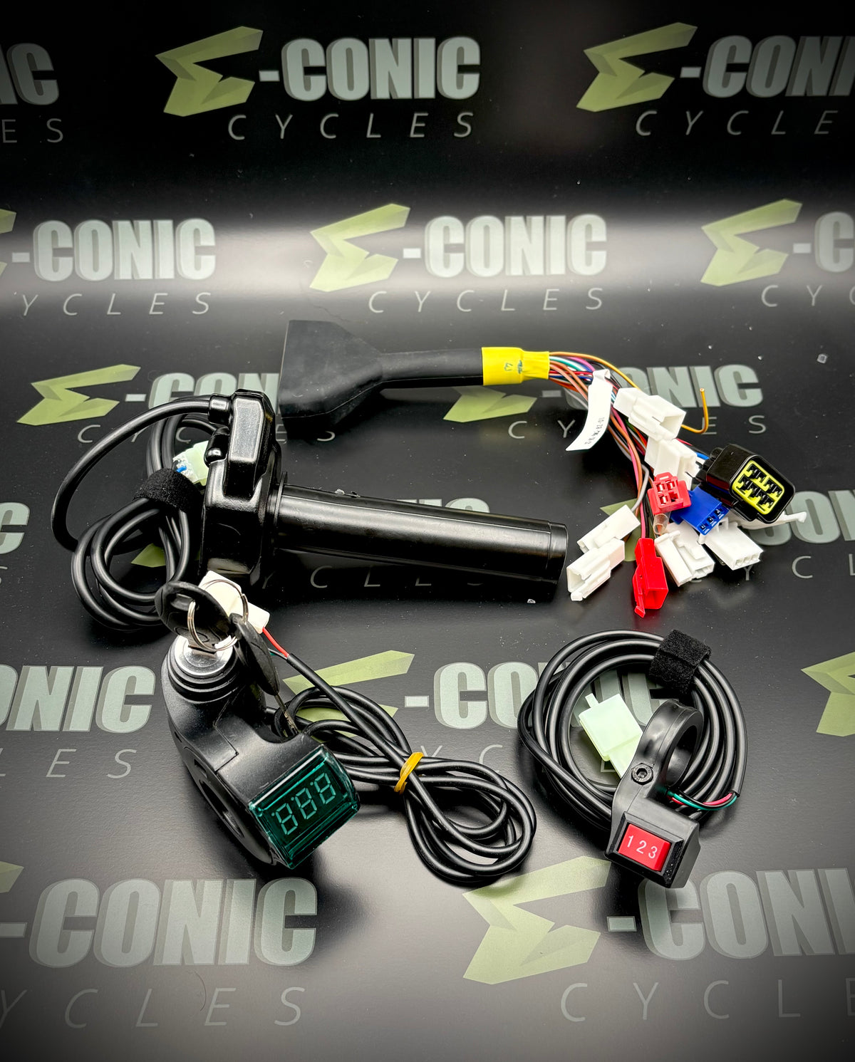 Conic Kit Tuttio Soleil01 Upgrade Kit: Key Voltmeter Edition – E-Conic Cycles