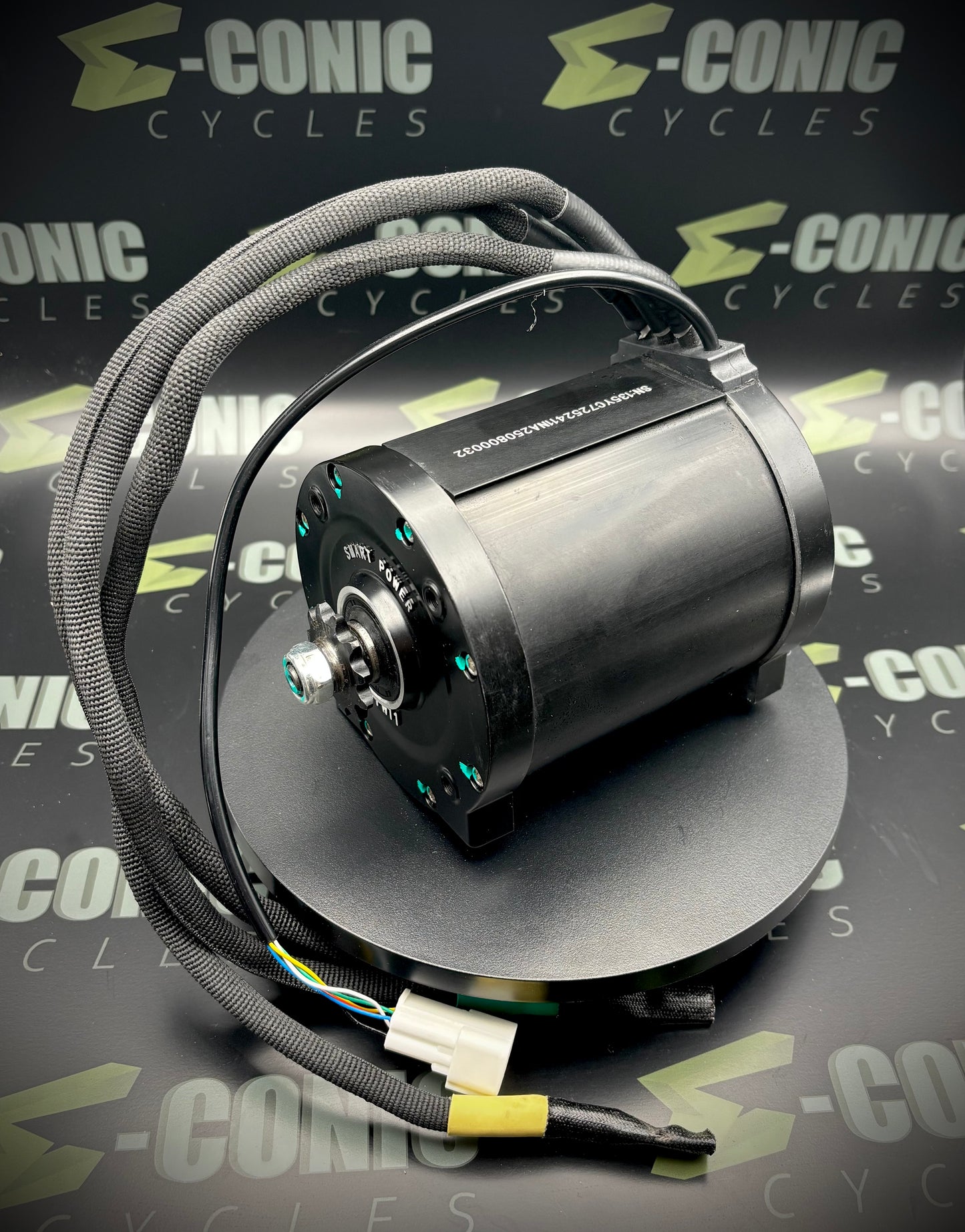 Motor con sensor Hall Sotion FW11 con piñón n.° 35 (11 dientes)